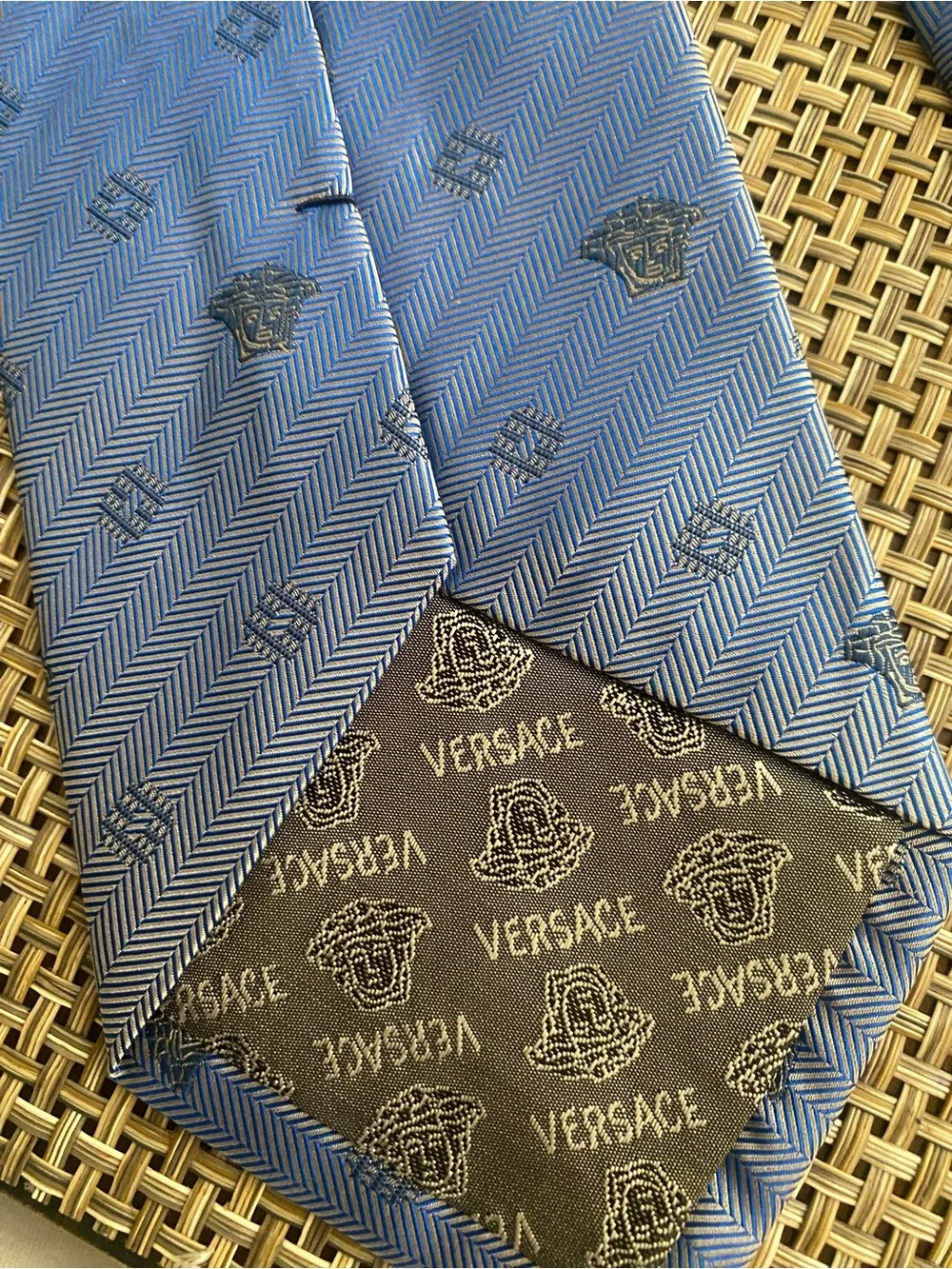 Gianni Versace Tie Mens Blue Silk Medusa Head Greek Key Pattern Italy Luxury